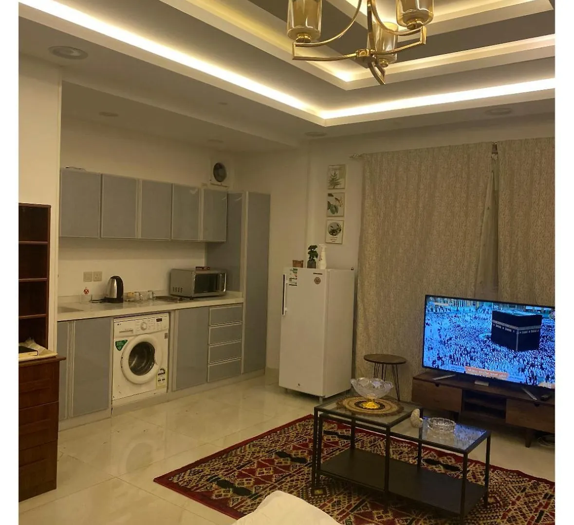 استديو حي النزهه Jeddah